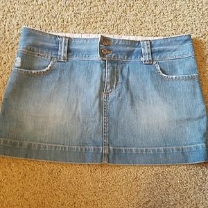 American Eagle jean skirt